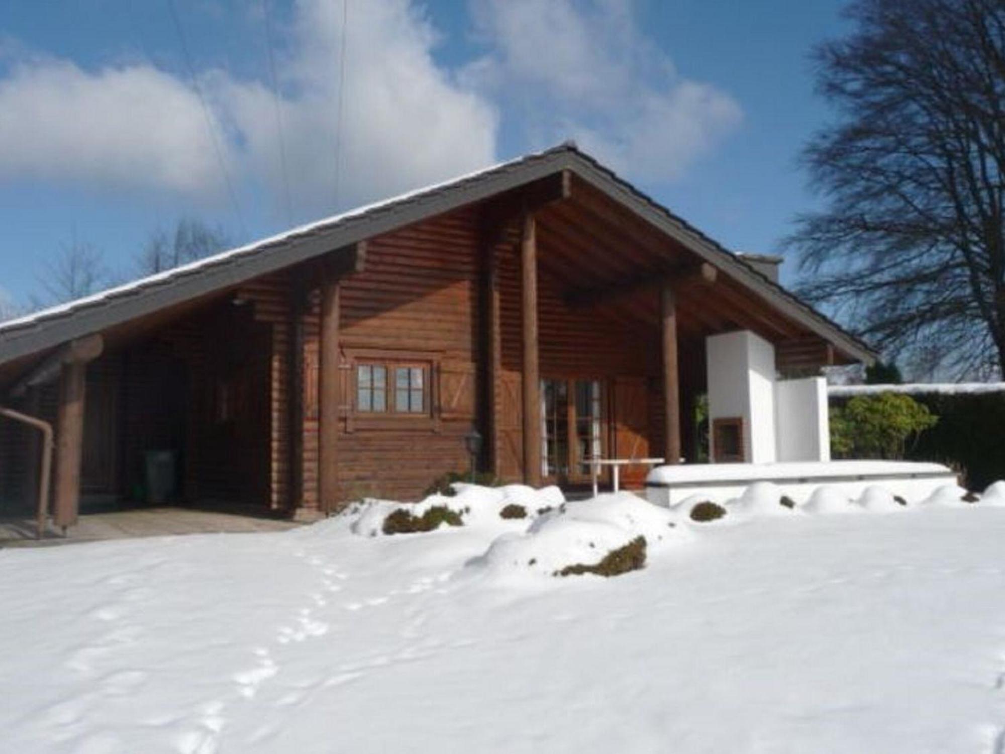 Charming Chalet With Private Garden In Stavelot Hockai Luaran gambar