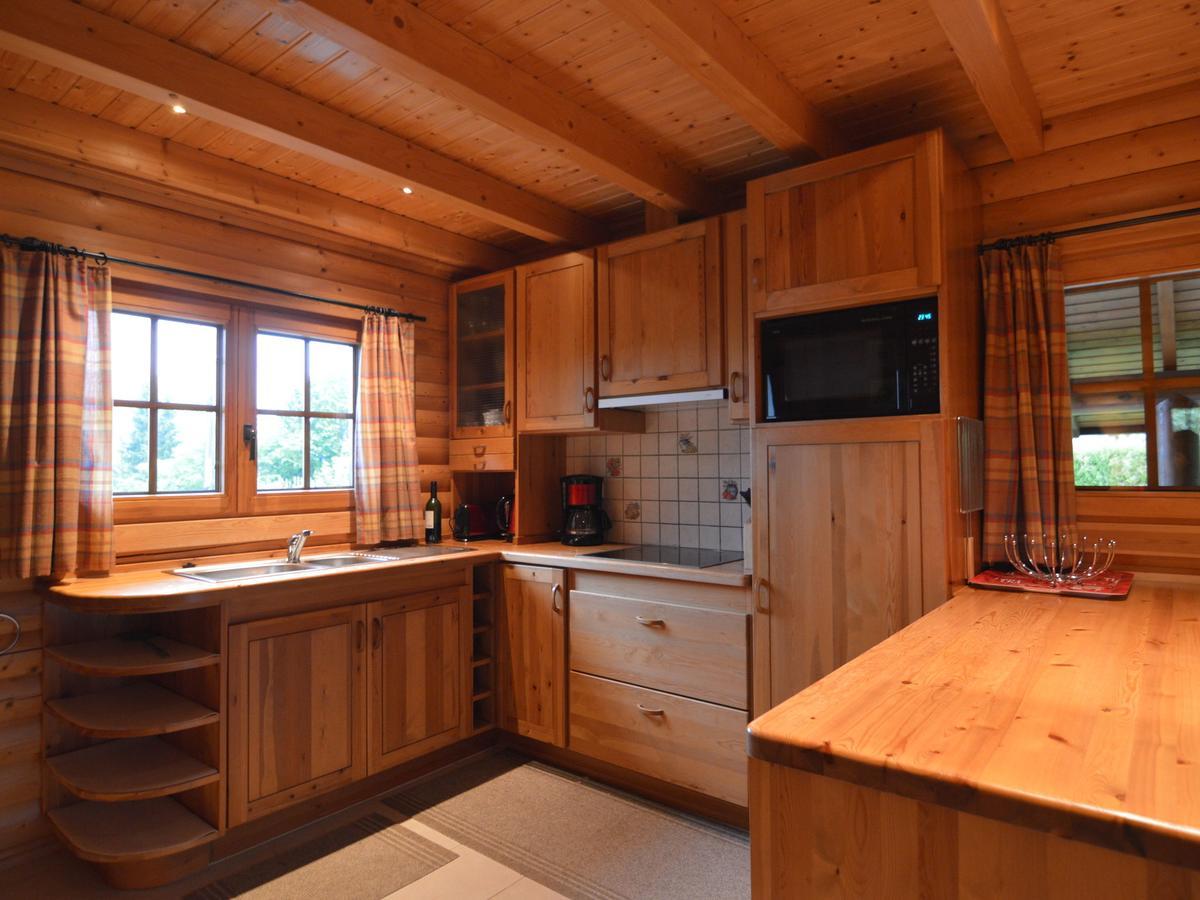 Charming Chalet With Private Garden In Stavelot Hockai Luaran gambar
