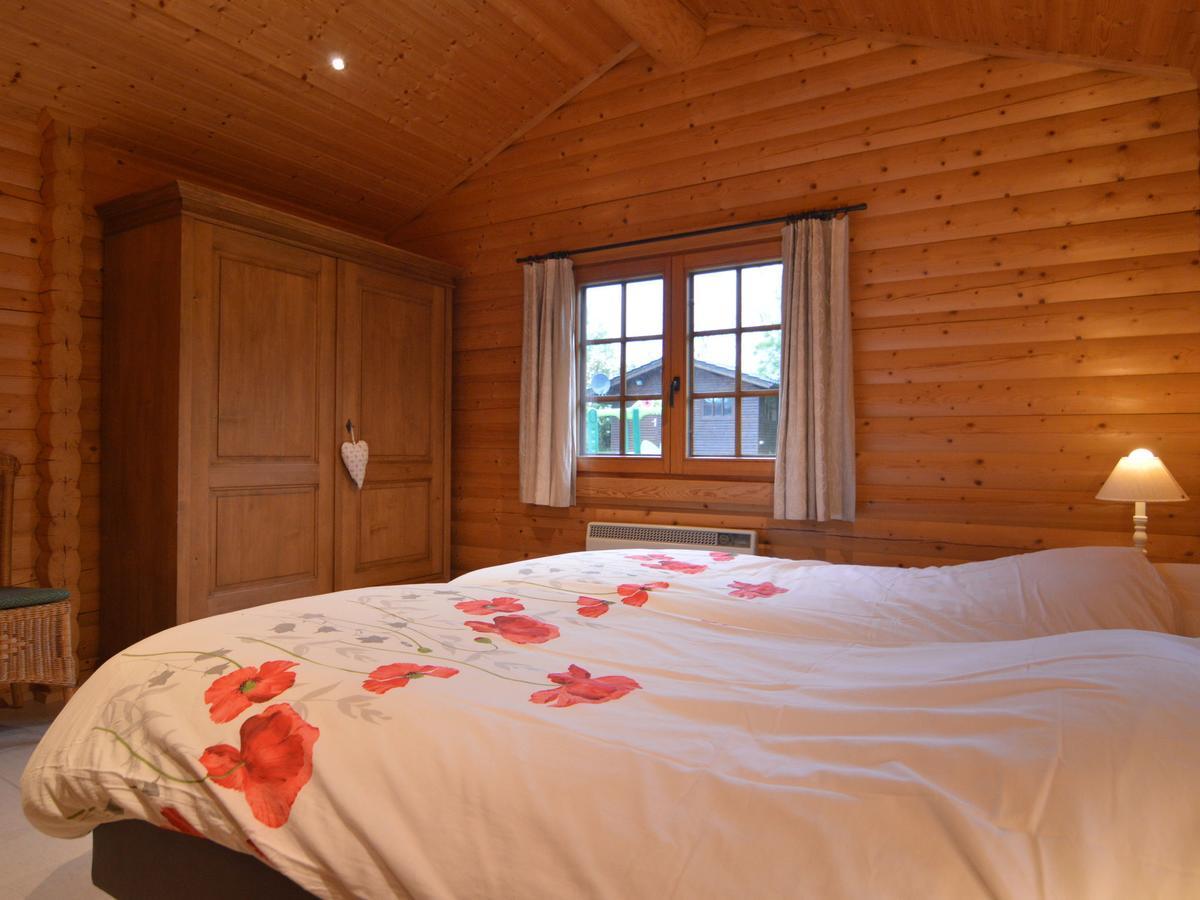 Charming Chalet With Private Garden In Stavelot Hockai Luaran gambar